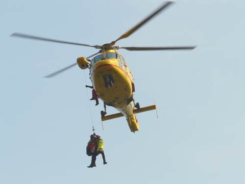 helicopter-7094_1920-small